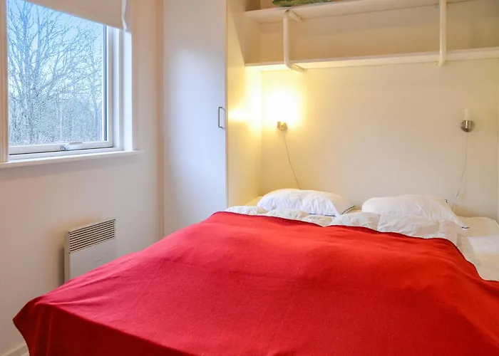2 Bedroom Cozy In グランストゥ