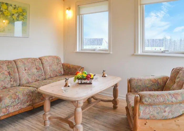 2 Bedroom Cozy In 別荘 *